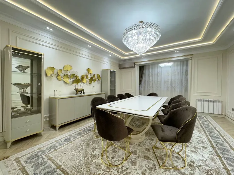 3-комнатная квартира, 175 м², Мирабад 3
