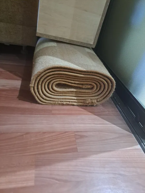 Продаю ковер для зала 2