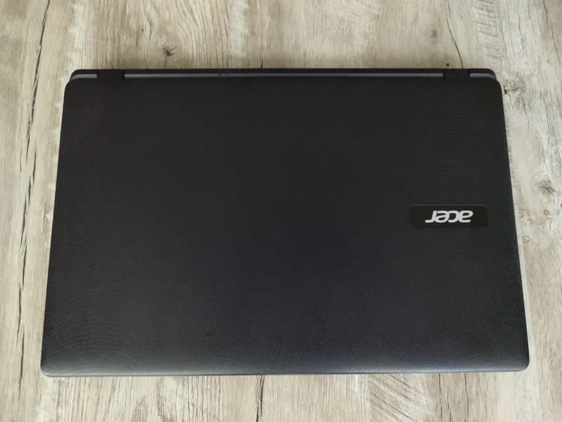 Acer Extensa 2519 SSD/4GB RAM Acer Extensa 2519 SSD/4GB RAM