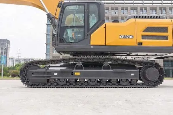 На складе Гусеничный экскаватор XCMG XE370G Емкость ковша: ≥2.1 м³ — фото 2 На складе Гусеничный экскаватор XCMG XE370G Емкость ковша: ≥2.1 м³ — фото 2