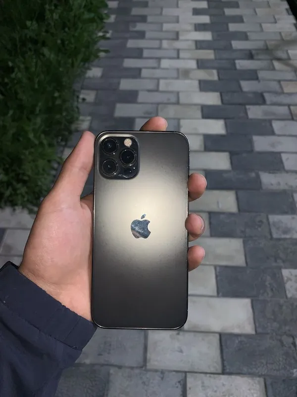 Iphone 12 pro black