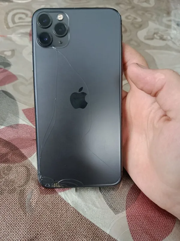 Iphone 11 pro max LL/A 1
