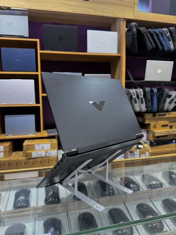 HP Victus 15-fa0031dx