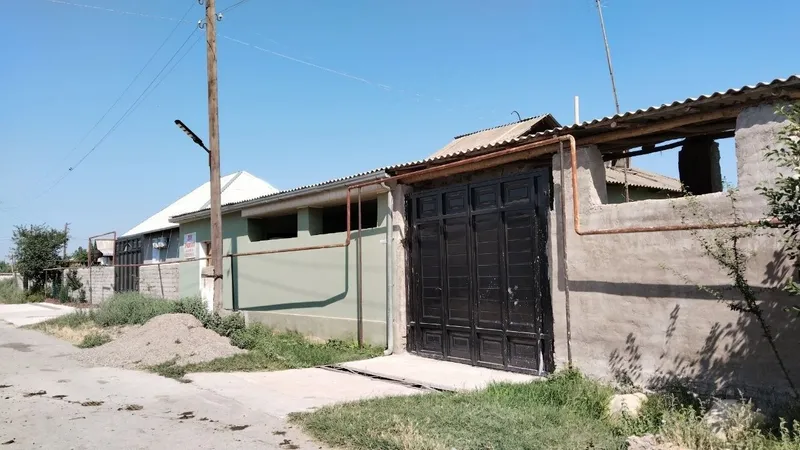 Uy sotiladi Remonti 1 Uy sotiladi Remonti 1