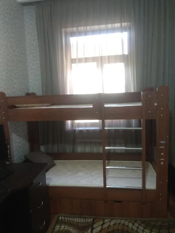 Кровать двухъярусная