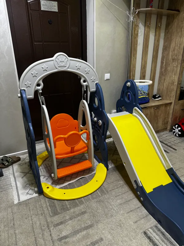 Продается яркая горка 1