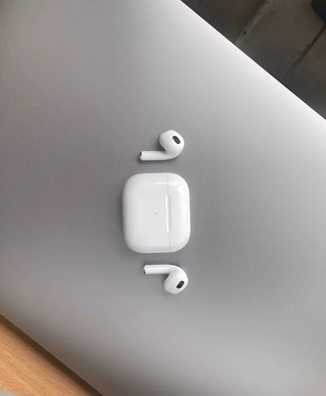 AirPods 3 Оргинал 100% Отличном Состояния ИЗ США — фото 1