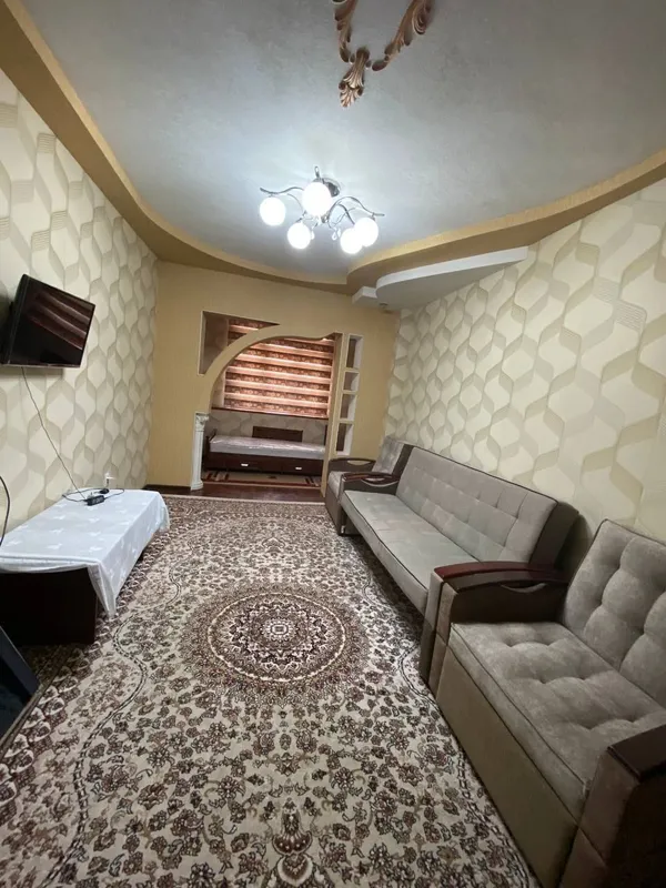 Юнус -Обод 14кв 2-комнатная 500$ — фото 1