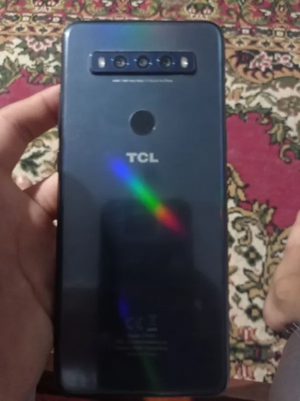 telefon+bonus iphone 13 chexol 1 telefon+bonus iphone 13 chexol 1