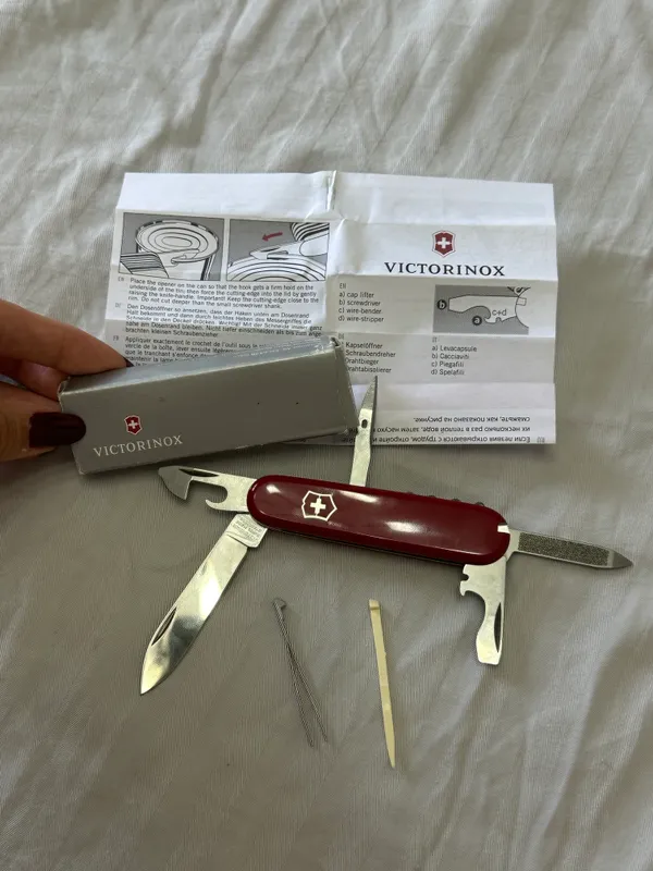 Shveytsariya pichog‘i Victorinox Sportsman 0.3802 1 Shveytsariya pichog‘i Victorinox Sportsman 0.3802 1