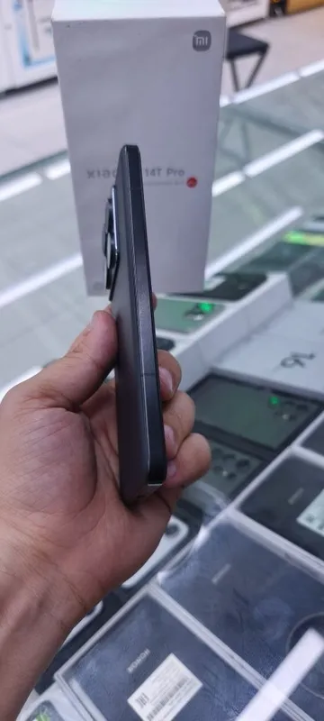 Xiaomi 14t pro 12/256 titan black — фото 4