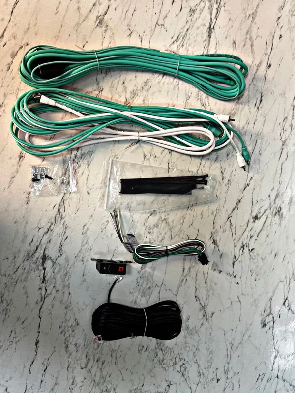Активный Сабвуфер DL Audio Barracuda 12A V.2+проводка/тюльпан/регулятр — фото 5