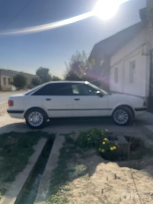 Продаётся Audi 80 B4, двигатель 2.4 3 Продаётся Audi 80 B4, двигатель 2.4 3