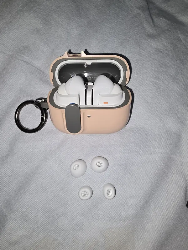 Оригинал Samsung Galaxy Buds 3 Pro — фото 1
