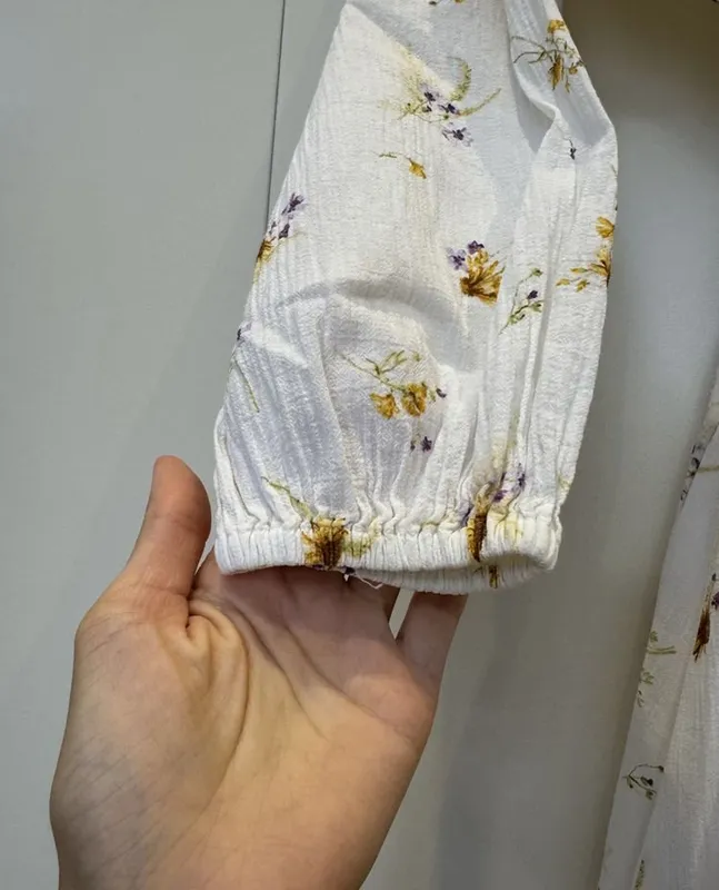 Платье H&M макси с цветочным принтом , размер S 4 Платье H&M макси с цветочным принтом , размер S 4