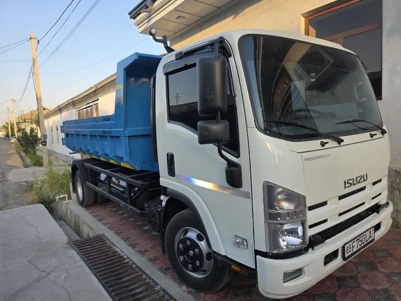 Isuzu sotiladi 2025 3 Isuzu sotiladi 2025 3
