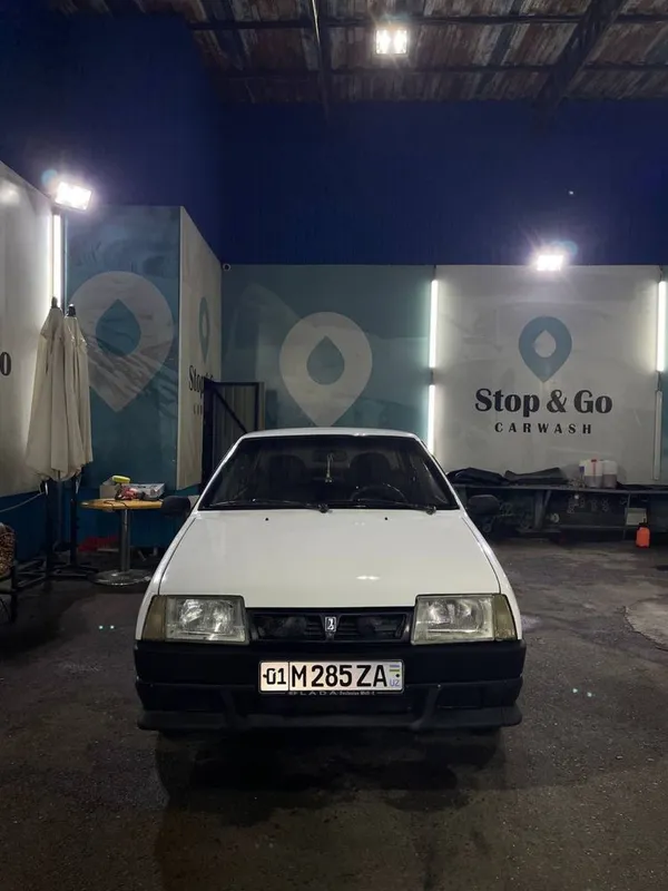 Vaz 21099 sotiladi Vaz 21099 sotiladi