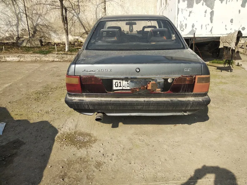 Продается AUDI 200 quatro — фото 1