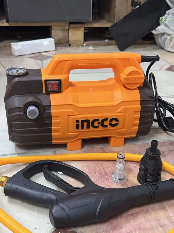 INGCO yuqori bosimli avtomobil yuvish apparati (High Pressure Washer). 1