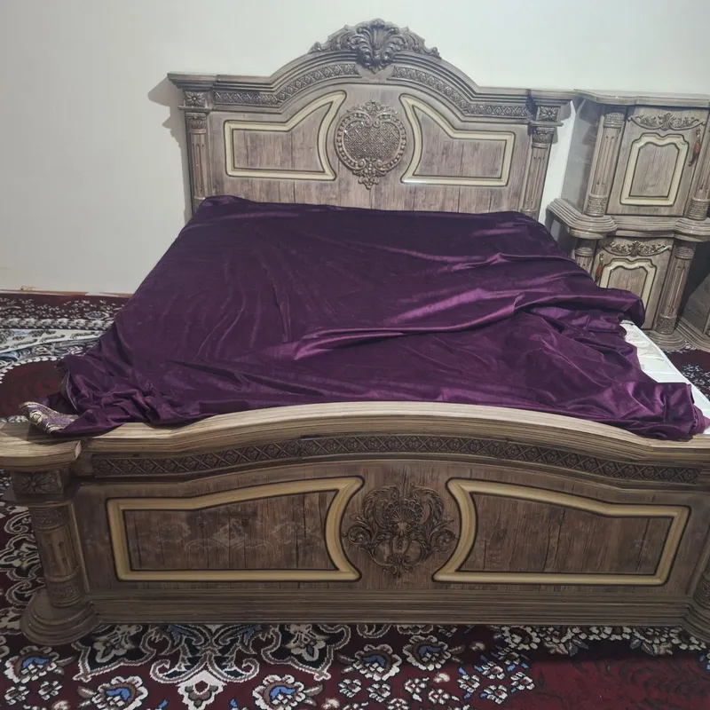 Spalni garntur holati idal hich qancha ishlatilmagan