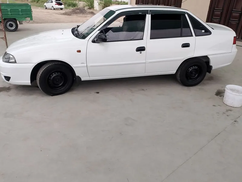 Neksiya 2 Chevrolet sotiladi