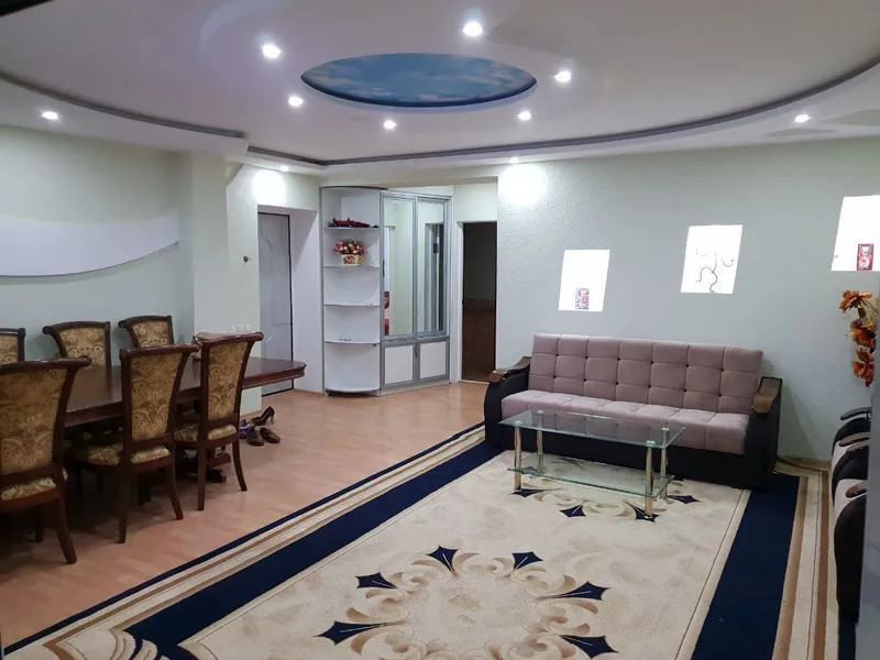 Продается квартира 2/2/4 м.Ц-2 2 цент.поликлиника
