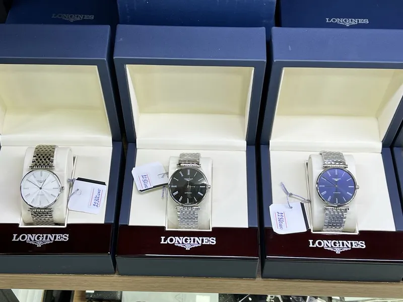 Швейцарские часы Longines, механика. В наличии три цвета — фото 3