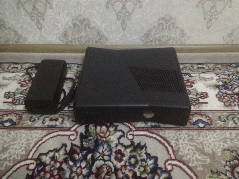 Консоль Xbox 360 S