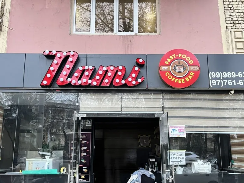 Tashqi reklama Banner bukva