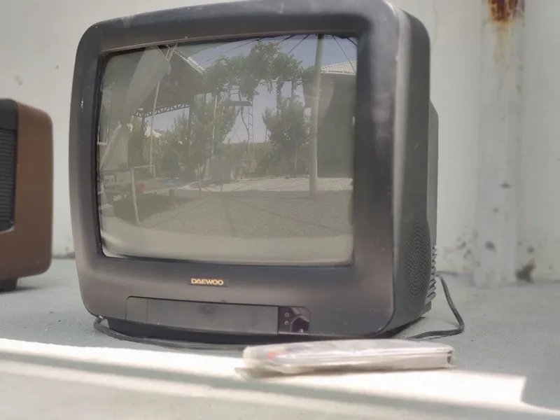 Televizor Daewoo (rekvizit va dekoratsiyalar uchun+ ishlaydi) 2 Televizor Daewoo (rekvizit va dekoratsiyalar uchun+ ishlaydi) 2