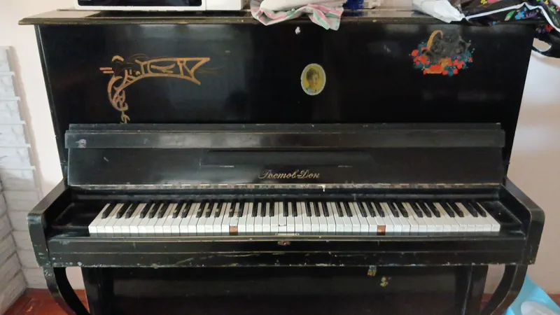 pianino 1