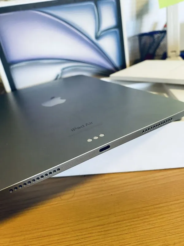 Ipad Air 11-inch M2 chip 128 GB LL/A — фото 2