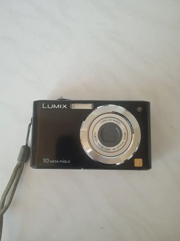 Цифровой фотоаппарат и фотоаппарат мыльница