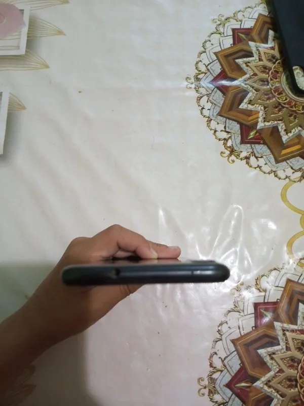 Samsung Galaxy A11 — фото 2