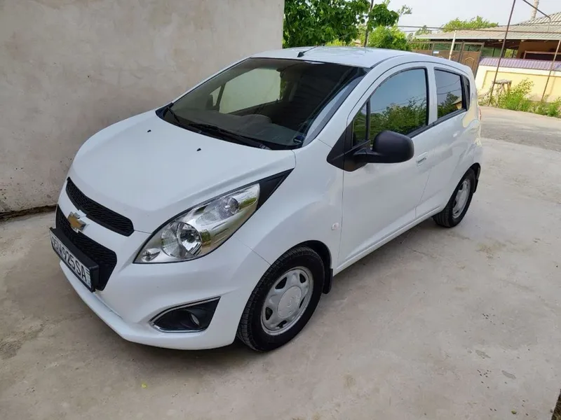 Chevrolet Spark 2019 — фото 1