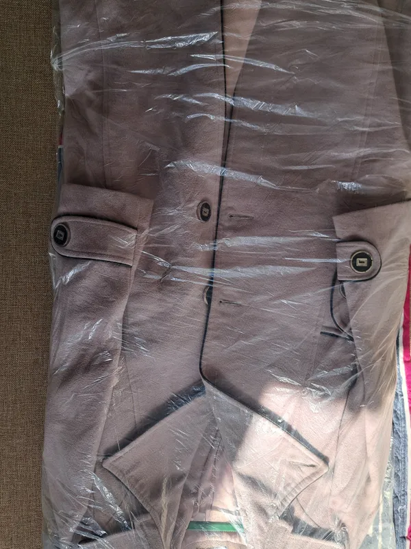 Palto ayollar uchun 44-46 2