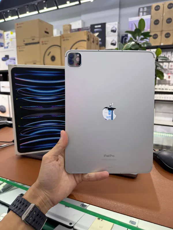 iPad Pro 11 M2 Sim 5G 1 iPad Pro 11 M2 Sim 5G 1