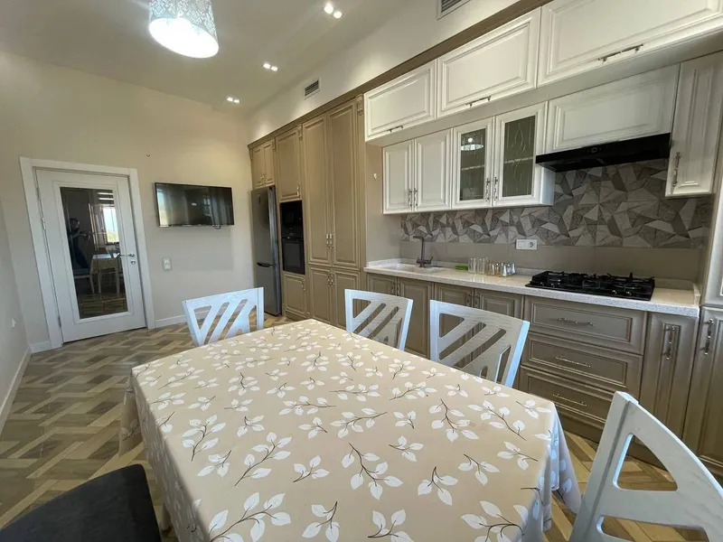 2 xonali kvartira, 76 m², 9/9, yangi qurilish 5 2 xonali kvartira, 76 m², 9/9, yangi qurilish 5