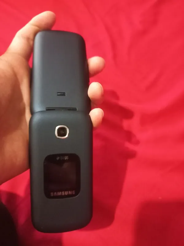 Sotiladi yaxshi telefon