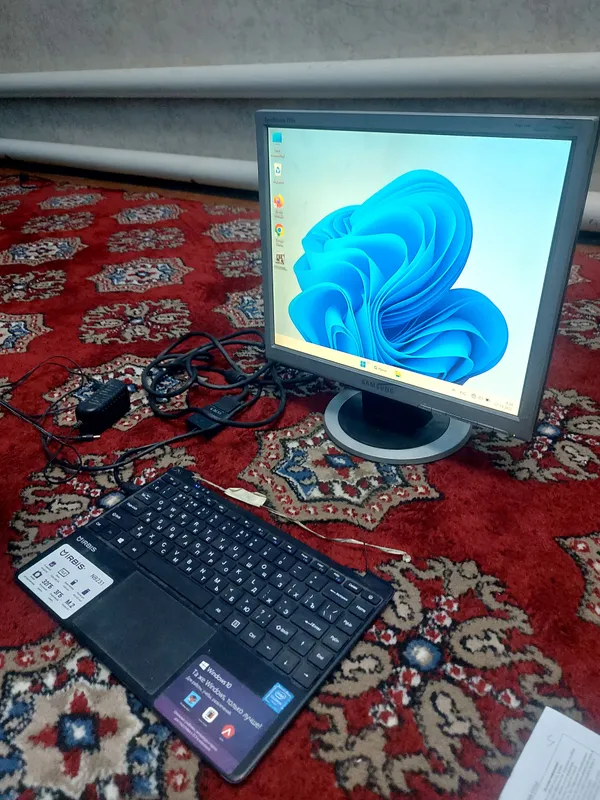 Kompyuter qoshib uzatilgan hamma joyi ishlidi — фото 1