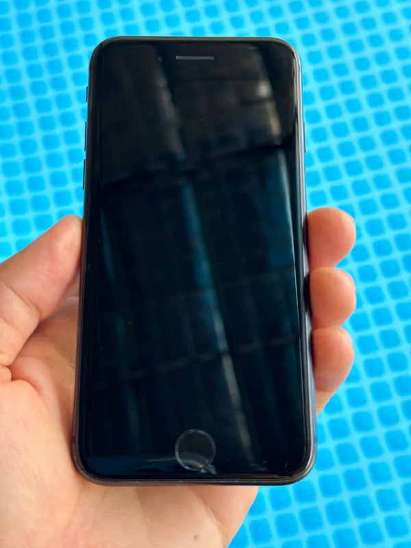 iphone8 64G почти идеал холатда бунака состояния жуда кам 1