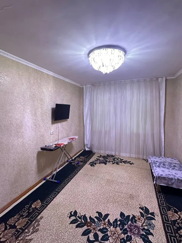 Срочно Продаеться 1-комнатная квартира городе Чирчике 3-микрарайоне — фото 1