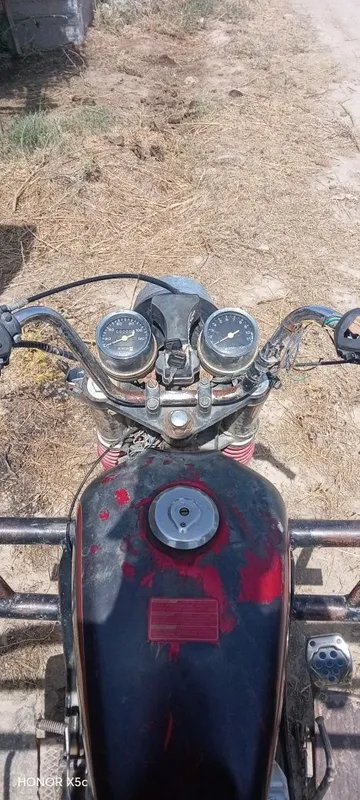 Muravoy sotiladi 1 Muravoy sotiladi 1