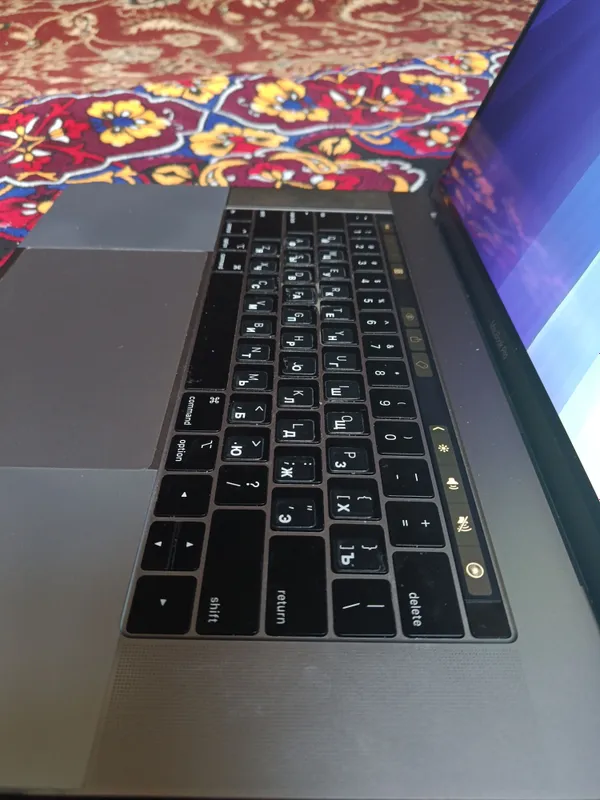 MacBook Pro — фото 1