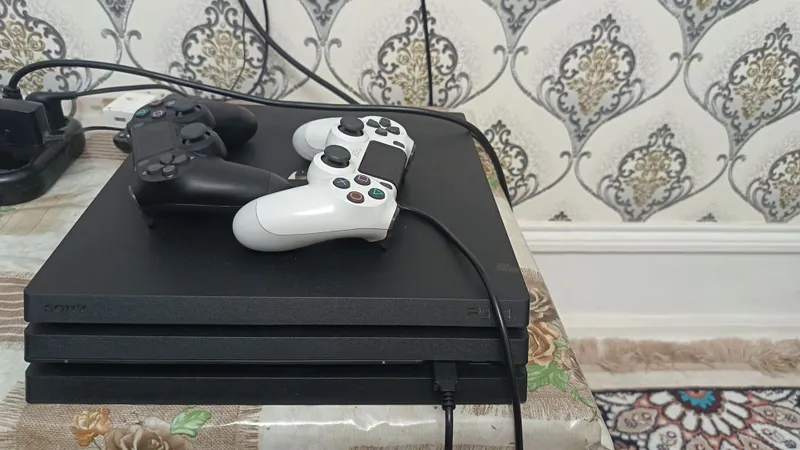 ps4pro 280$ terabayt hen prashivkasi bilan 25 oyin — фото 1