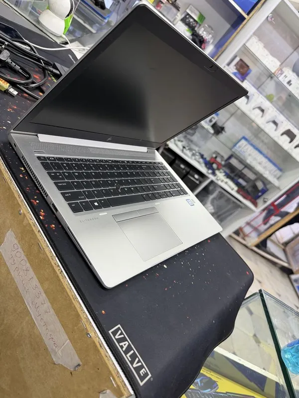 Продаетс ноутбук HP elitebook 2