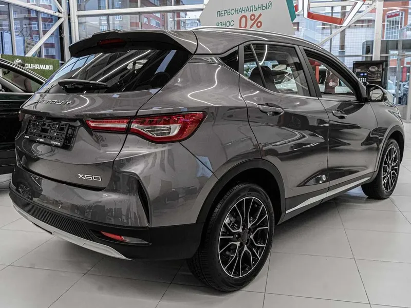 Продажа автомобилей Jetour х50 по выгодным условиям в рассрочку кредит — фото 1