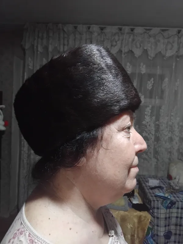 Продаётся норковая шапка