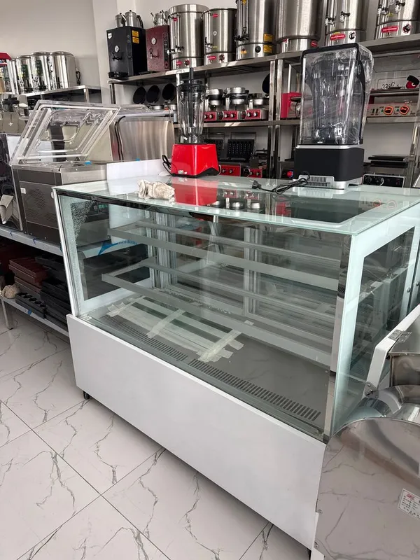 Vitrina Xoladilnikla 4