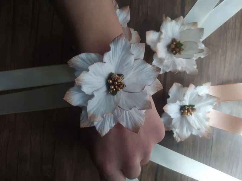 Свадебные бутоньерки